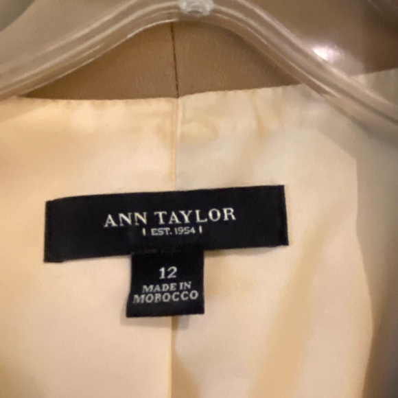 Ann Taylor Classic Camel Blazer - Picture 3 of 7